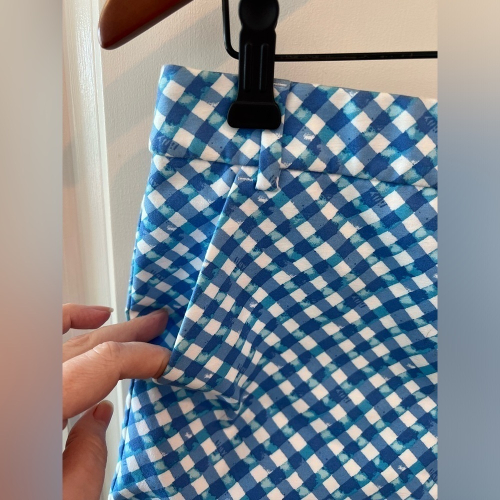 LILLY PULITZER GRETCHEN HIGH RISE SHORT
BOCA BLUE DOUBLE CHECKING - Picture 5 of 16